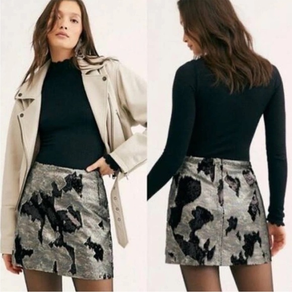 Free People NWT Camo Black Sequin Pencil Mini Skirt size